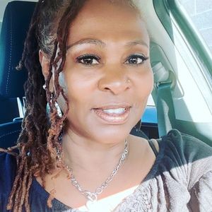 Meet your Posher, Marsha